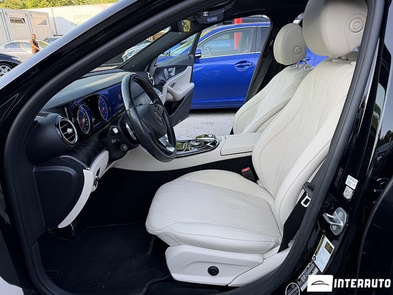 Mercedes E 300 2017 — Миниатюра 5
