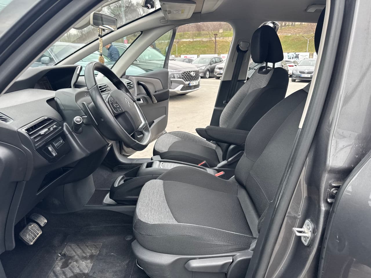 Citroen C4 Picasso 2018 — Миниатюра 5