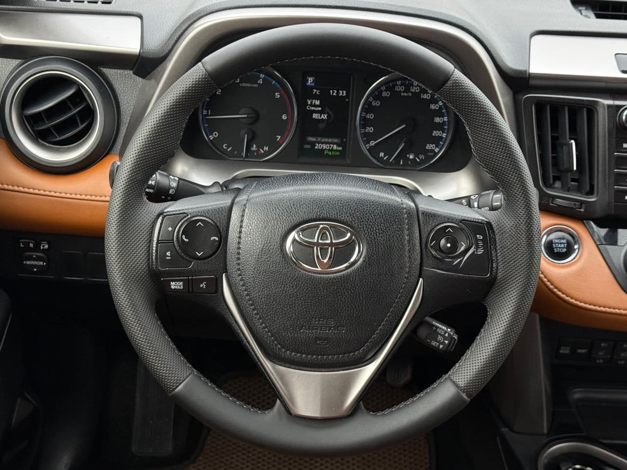 Toyota Rav-4 2016 — Миниатюра 10