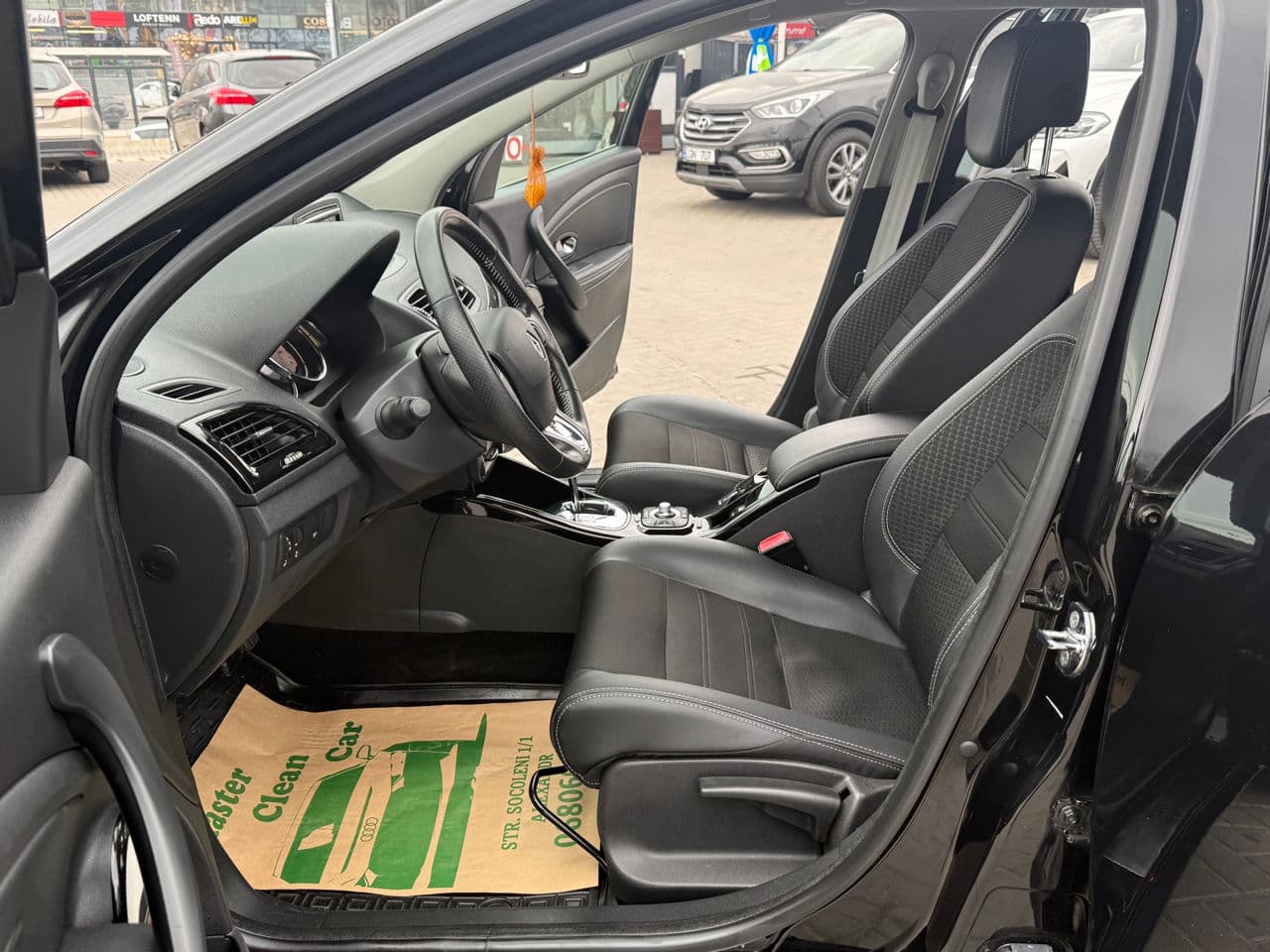 Renault Megane 2015 — Миниатюра 5