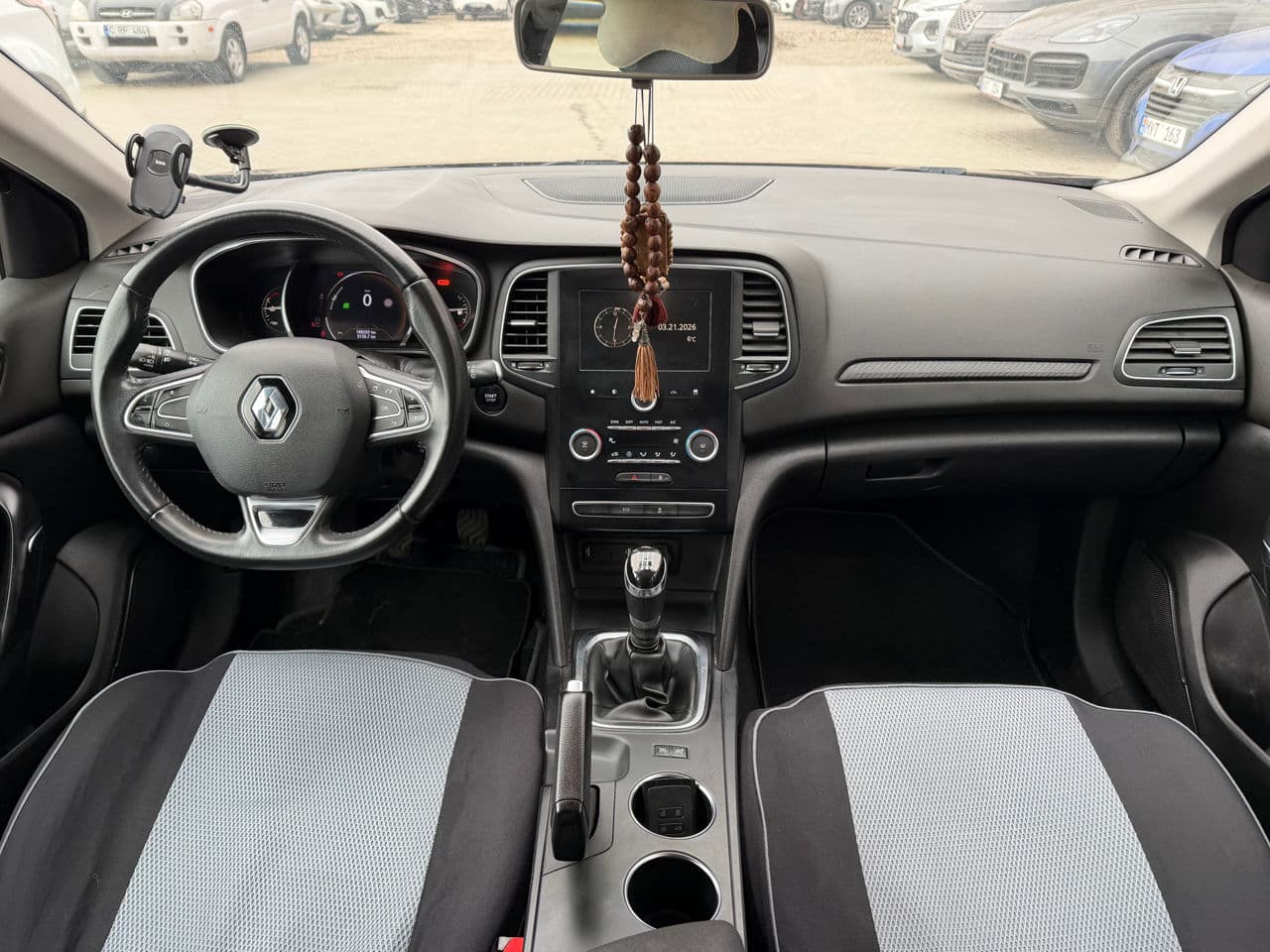 Renault Megane 2018 — Миниатюра 8