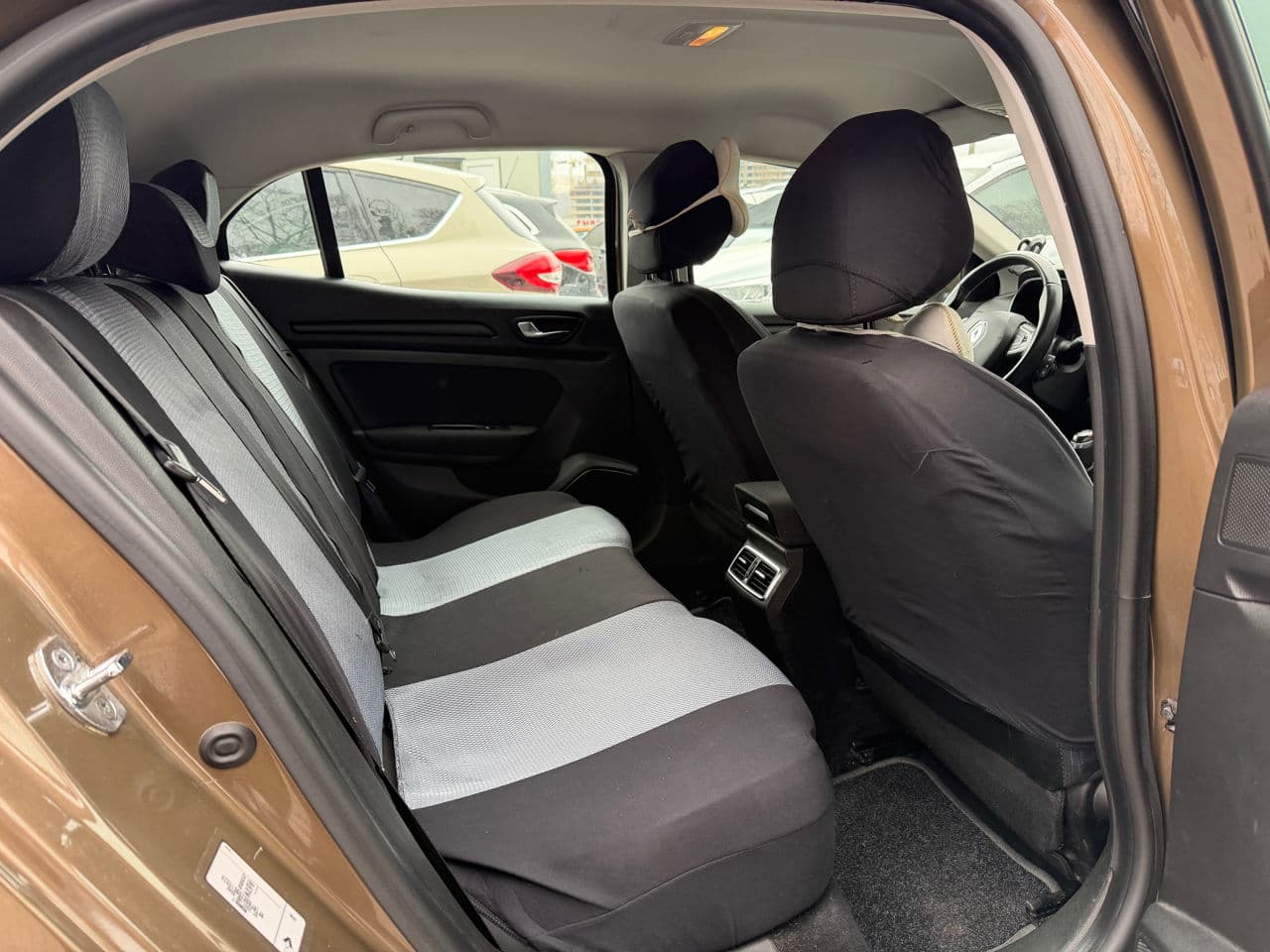 Renault Megane 2018 — Миниатюра 15