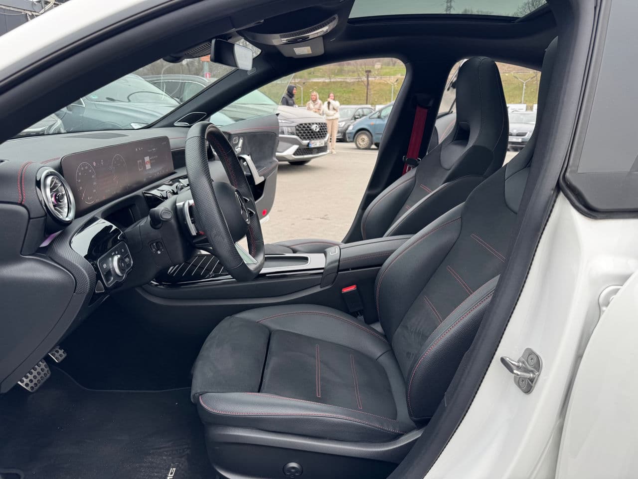 Mercedes CLA 200 2024 — Миниатюра 5