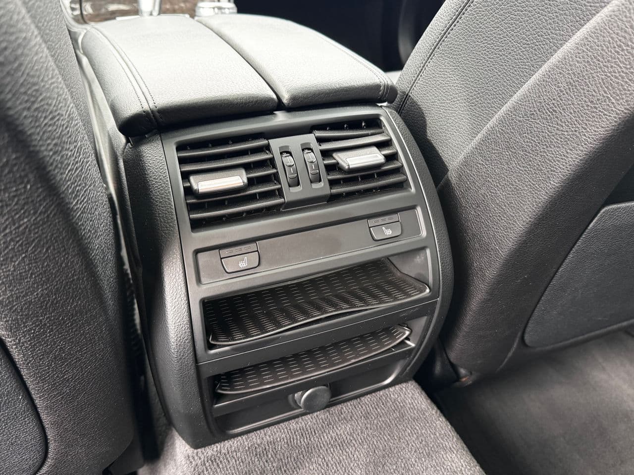 BMW 528 2015 — Миниатюра 17