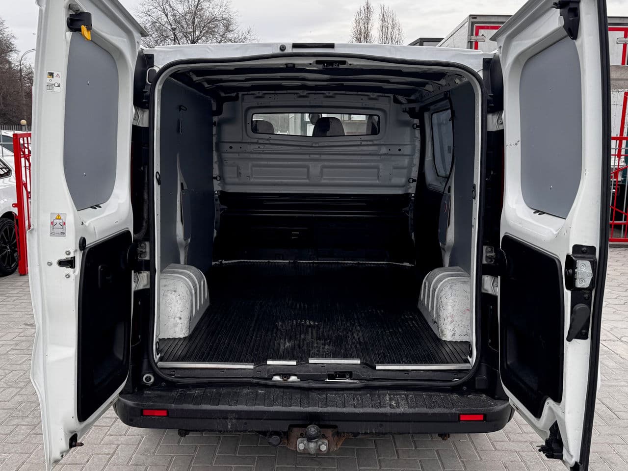 Renault Trafic 2020 — Миниатюра 9