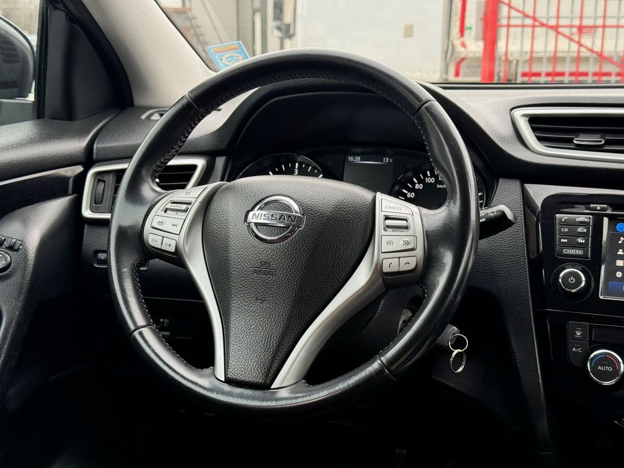 Nissan Qashqai 2015 — Миниатюра 8