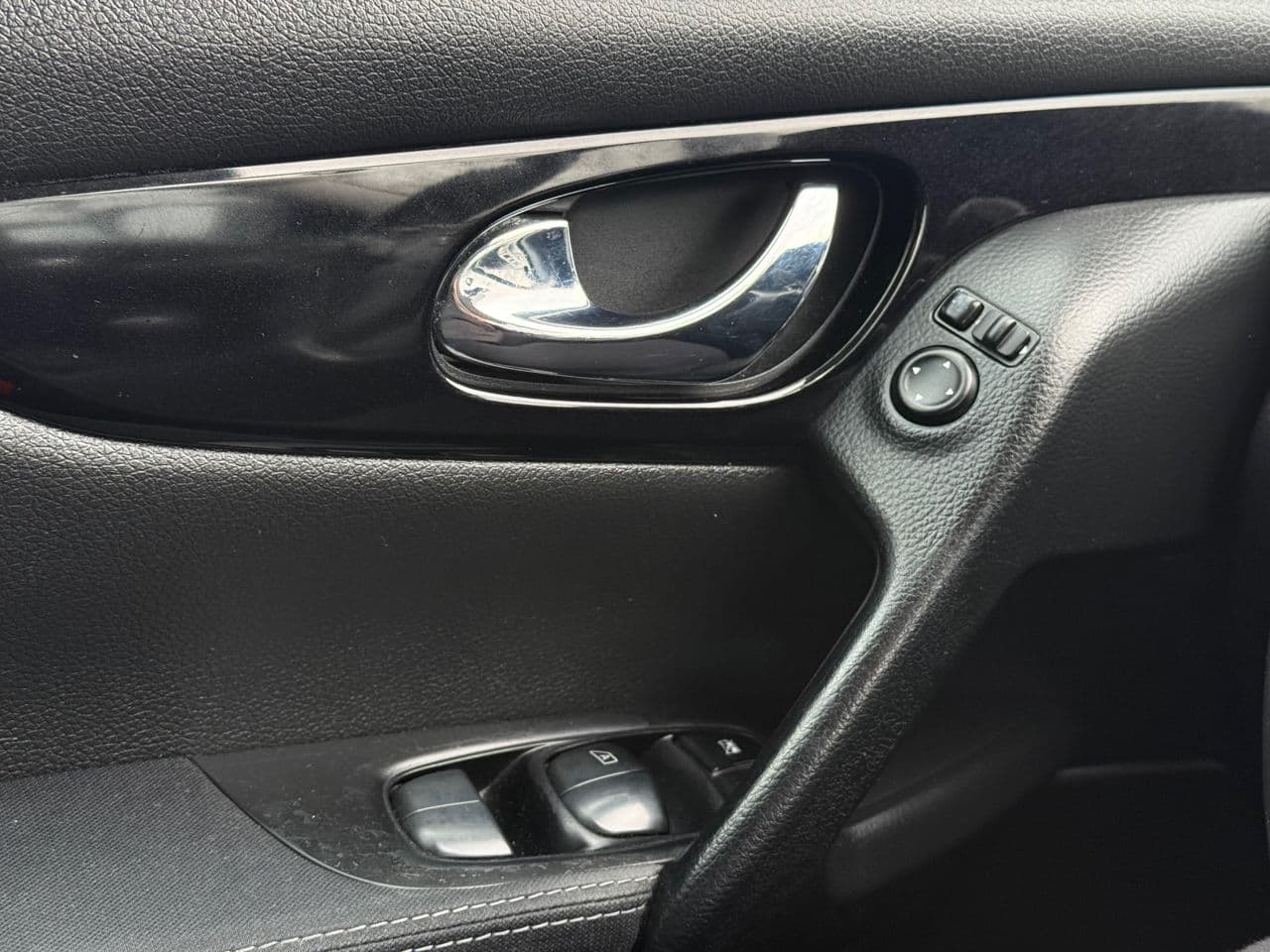 Nissan Qashqai 2015 — Миниатюра 15