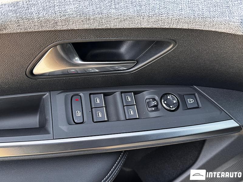 Peugeot 3008 2024 — Миниатюра 16