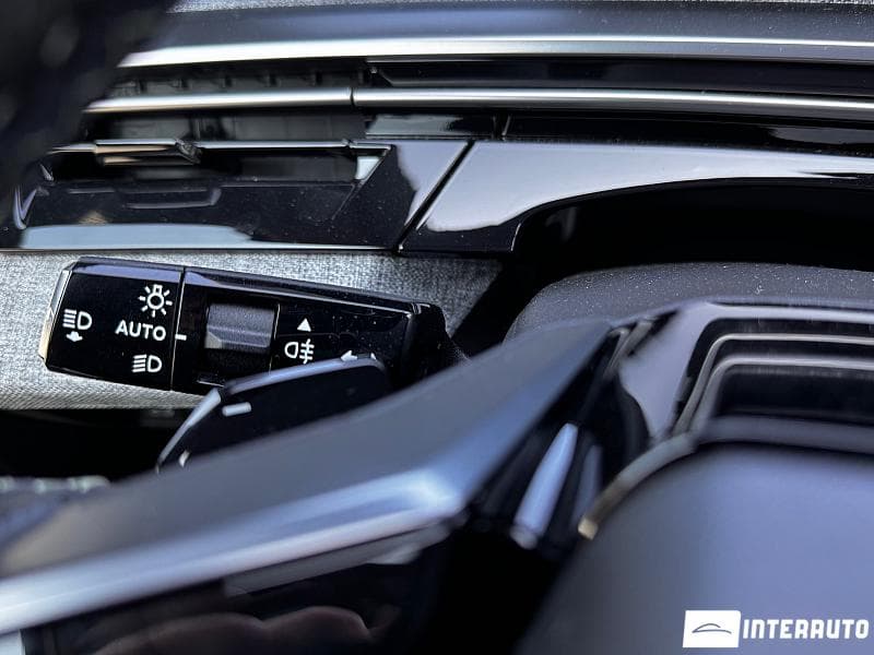 Peugeot 3008 2024 — Миниатюра 13