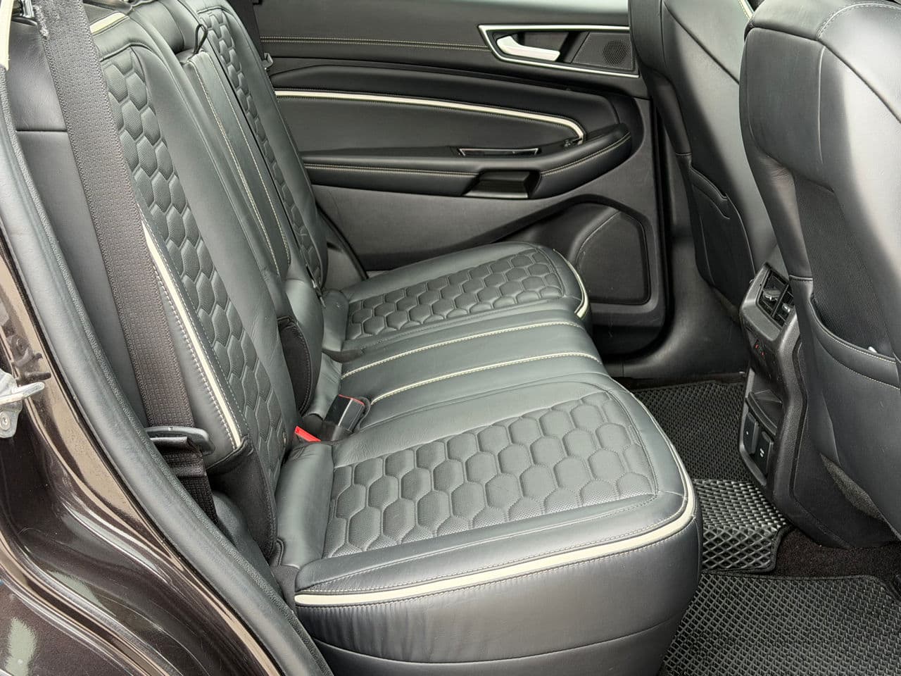 Ford Edge 2019 — Миниатюра 20
