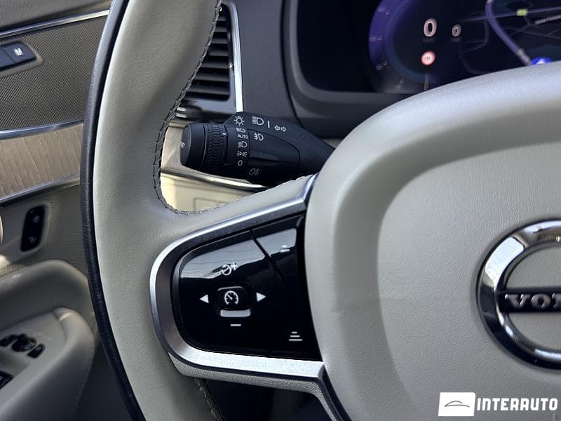 Volvo XC 90 2023 — Миниатюра 13