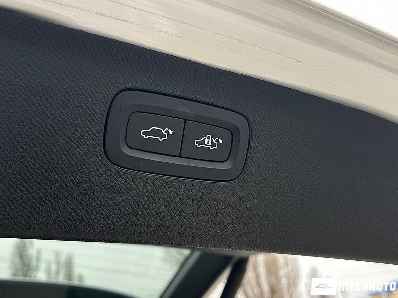 Volvo XC 90 2022 — Миниатюра 22