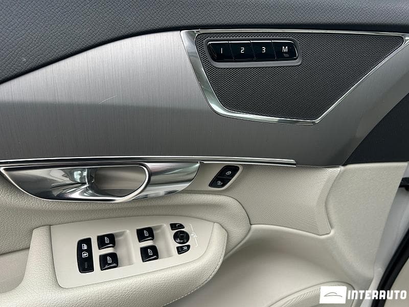 Volvo XC 90 2022 — Миниатюра 7