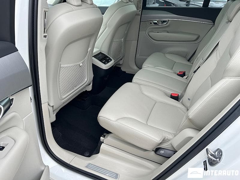 Volvo XC 90 2022 — Миниатюра 16