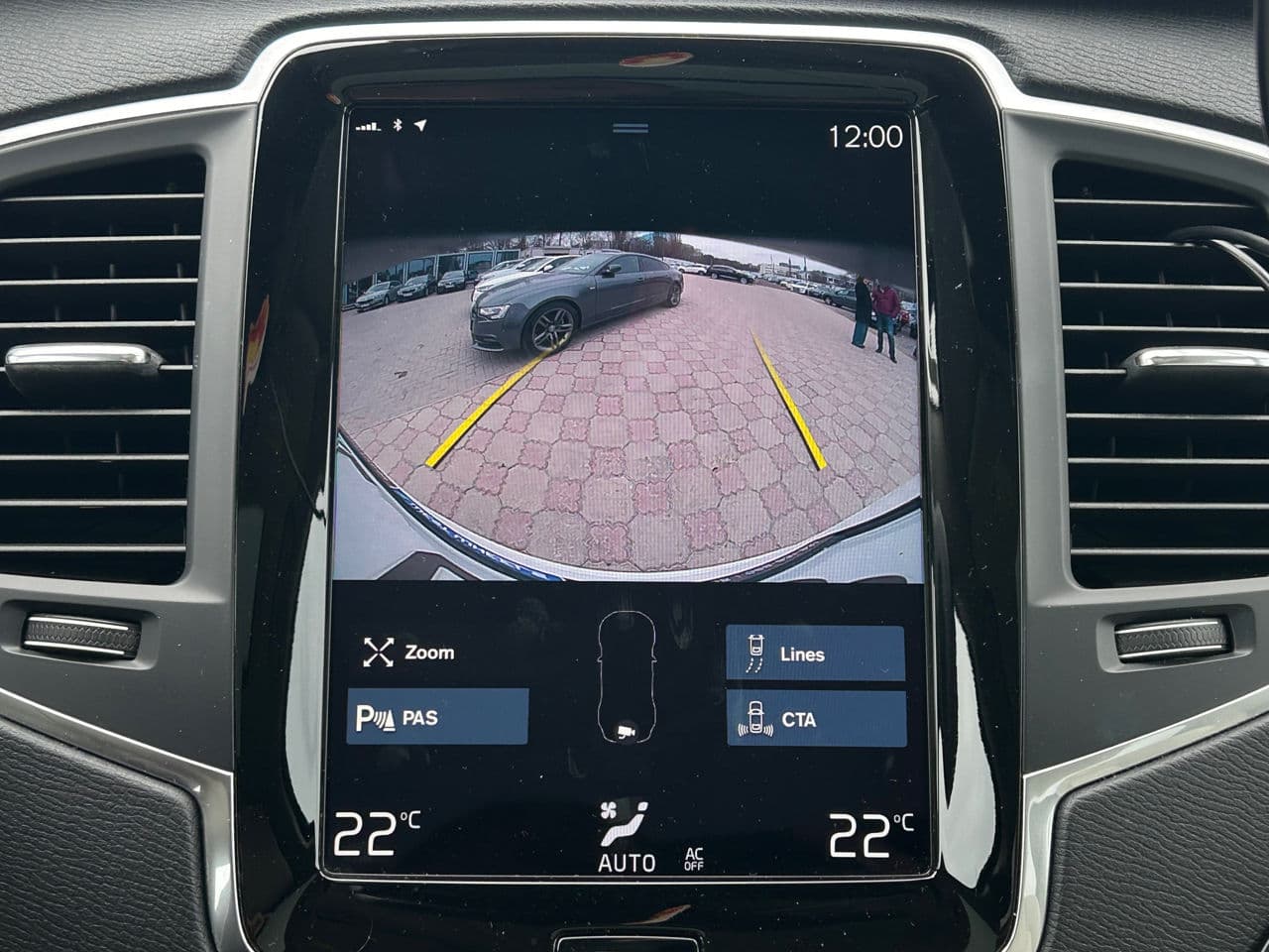 Volvo XC 90 2022 — Миниатюра 13