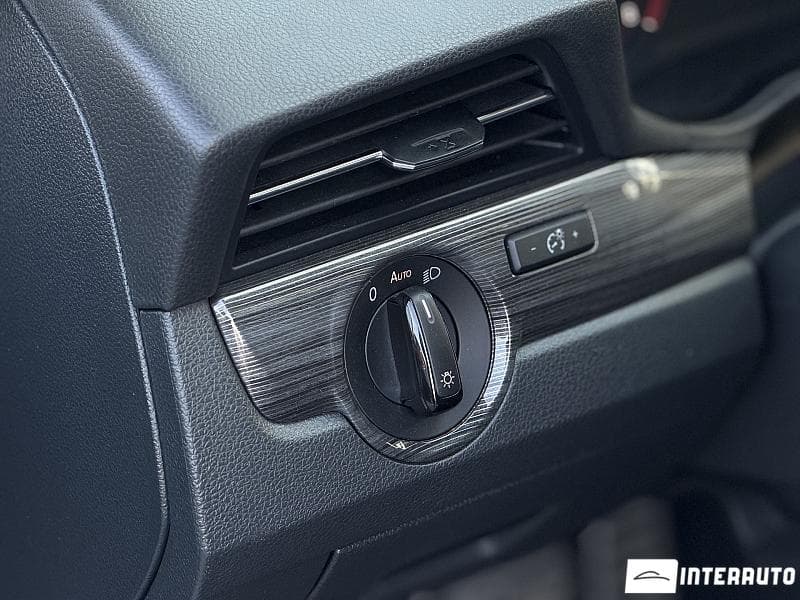 Volkswagen Passat 2020 — Миниатюра 12