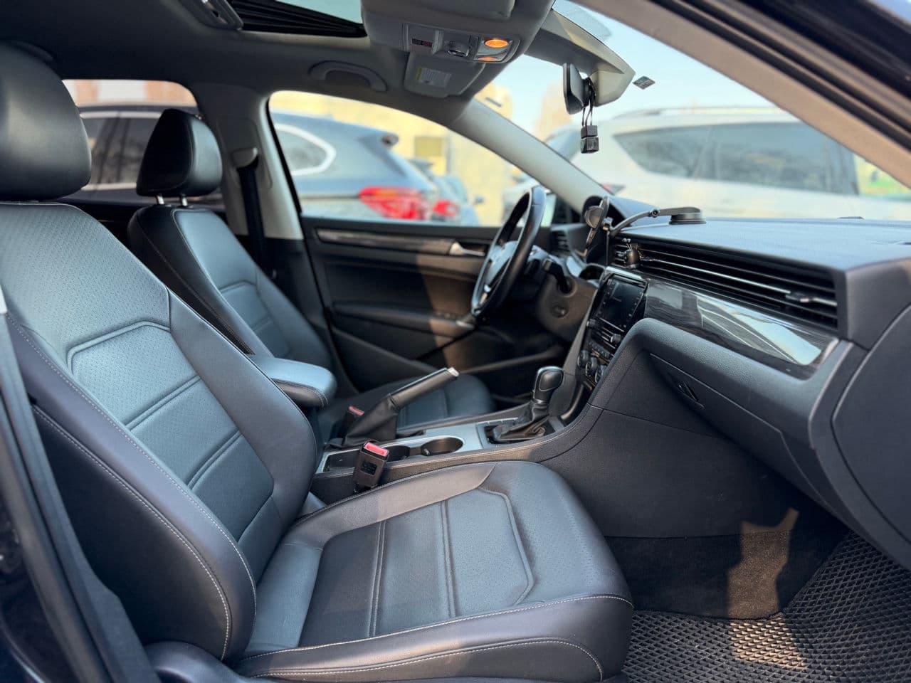 Volkswagen Passat 2020 — Миниатюра 20