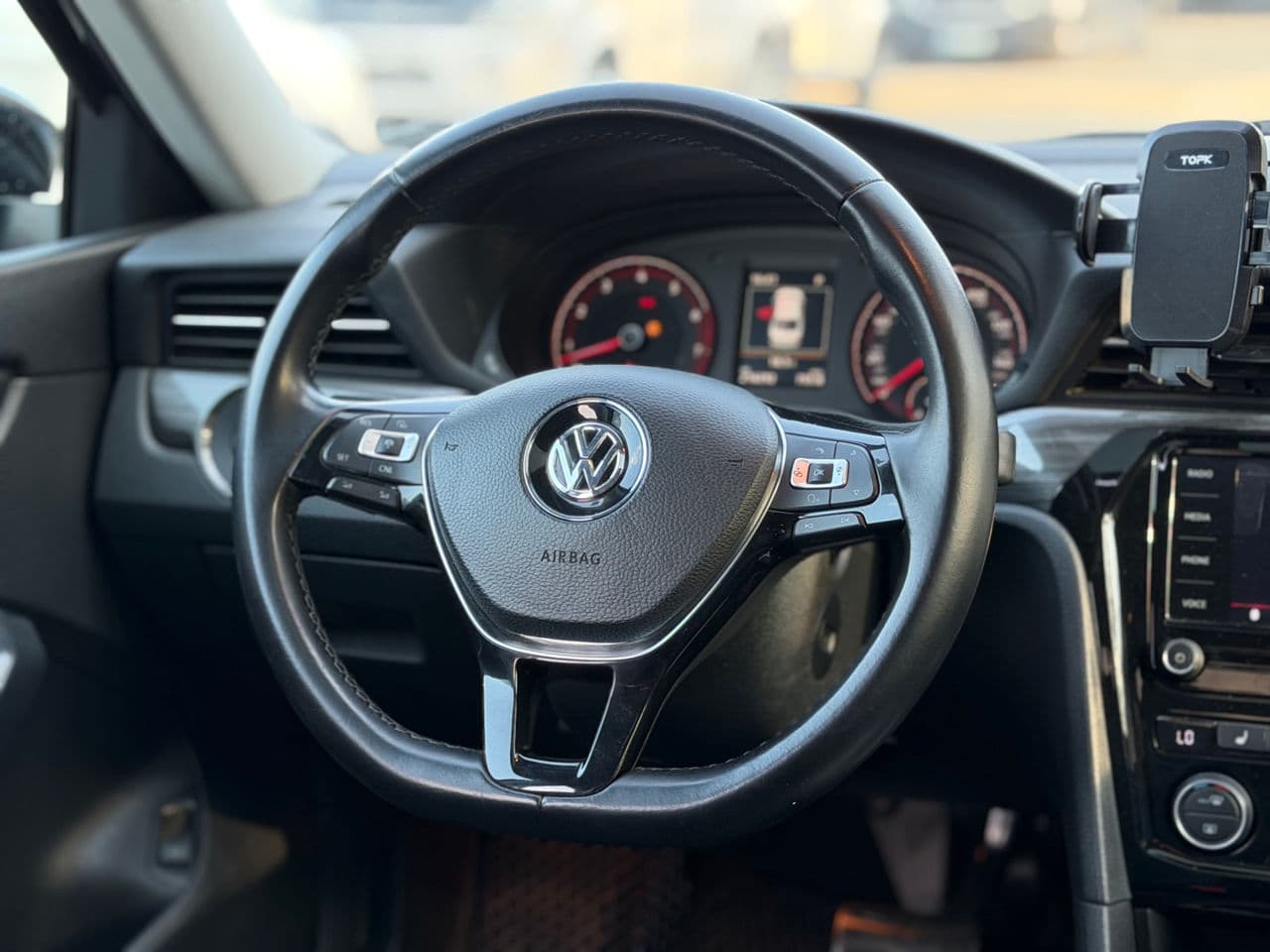 Volkswagen Passat 2020 — Миниатюра 13