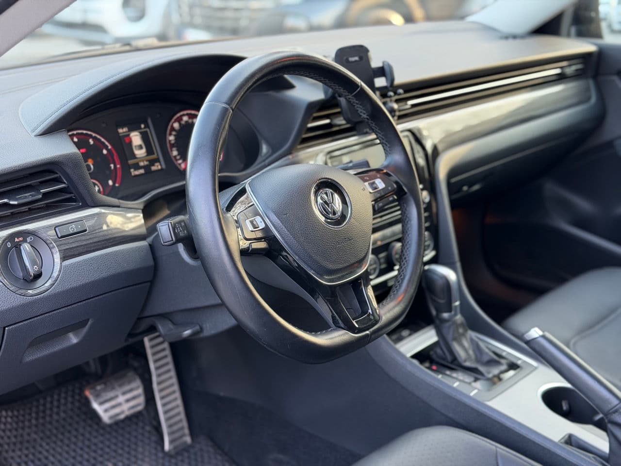 Volkswagen Passat 2020 — Миниатюра 11