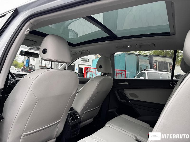 Volkswagen Tiguan 2018 — Миниатюра 9
