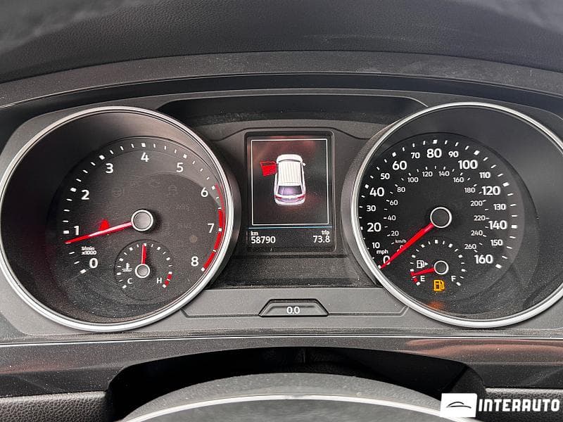 Volkswagen Tiguan 2018 — Миниатюра 11