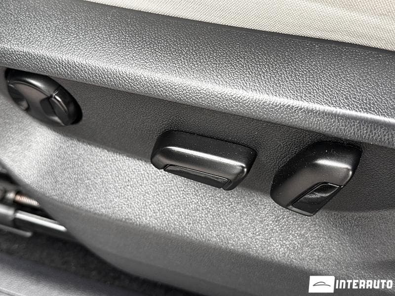 Volkswagen Tiguan 2018 — Миниатюра 16