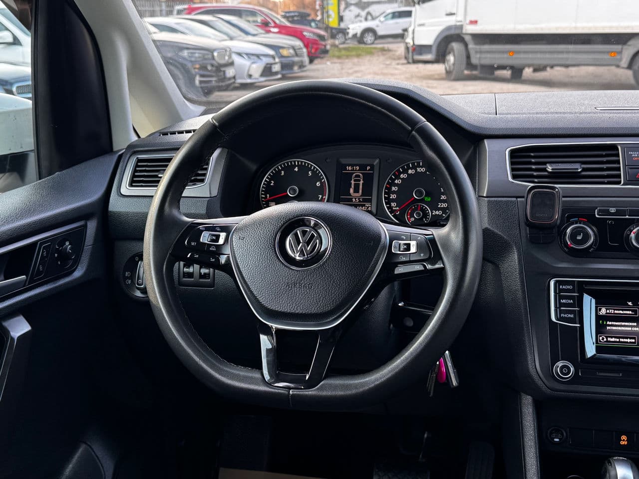 Volkswagen Caddy 2017 — Миниатюра 11