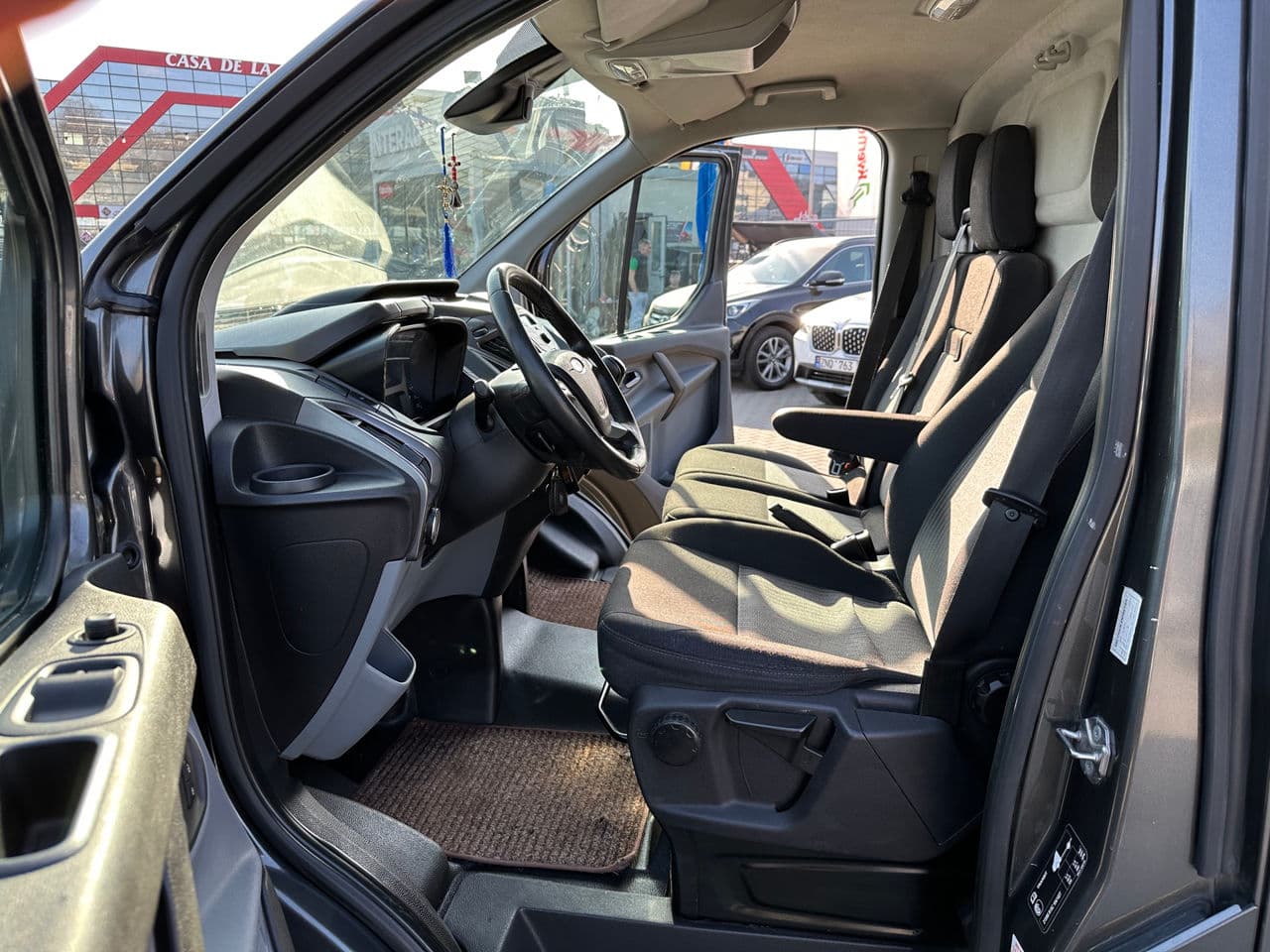Ford Transit 2017 — Миниатюра 5