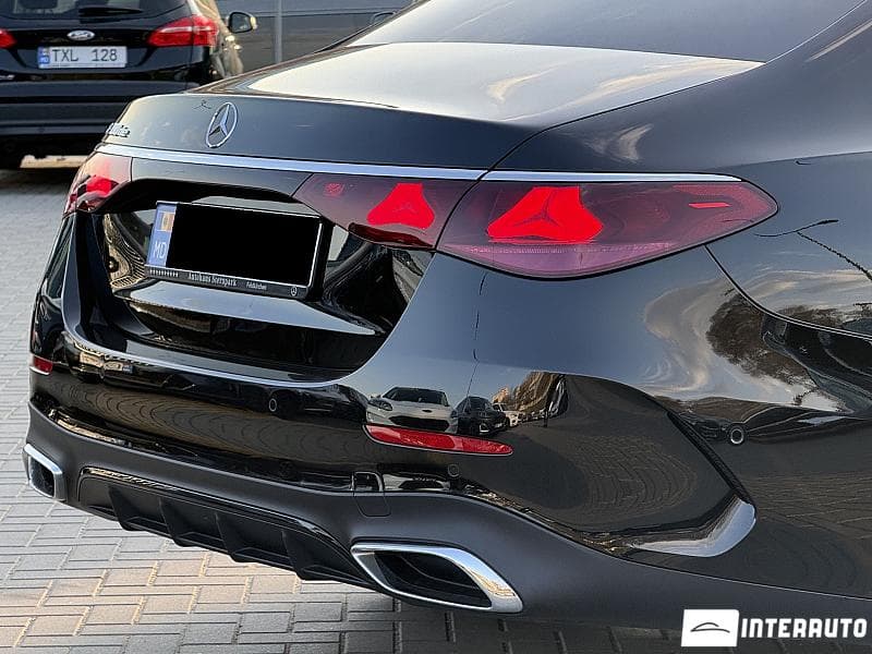 Mercedes E 300de 2024 — Миниатюра 6