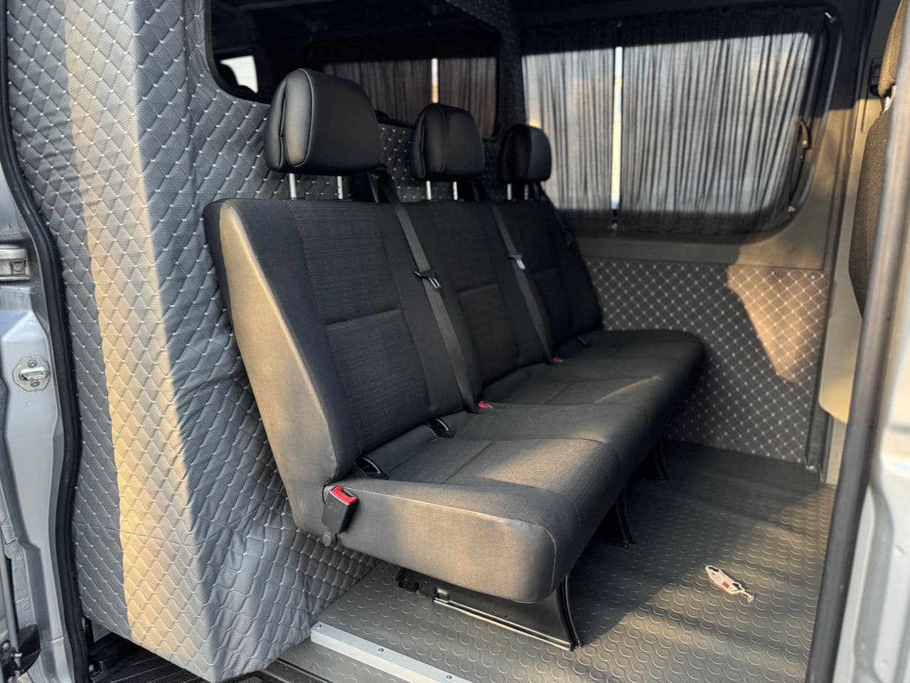 Mercedes Sprinter 2016 — Миниатюра 16