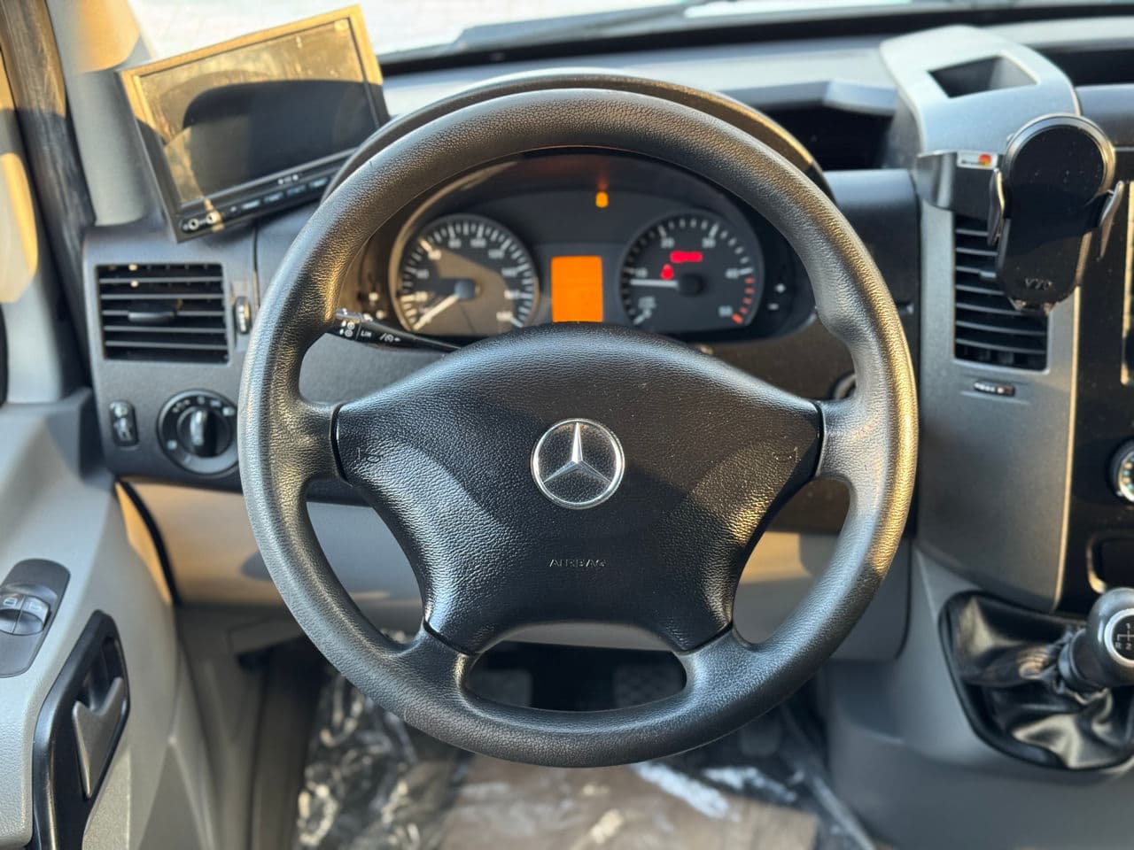 Mercedes Sprinter 2016 — Миниатюра 9
