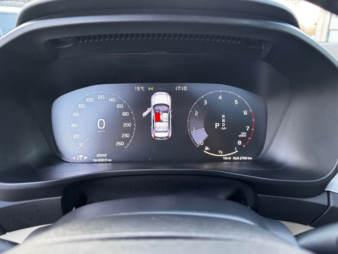 Volvo XC 40 2019 — Миниатюра 11