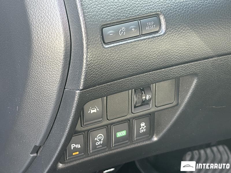 Nissan Qashqai 2015 — Миниатюра 17