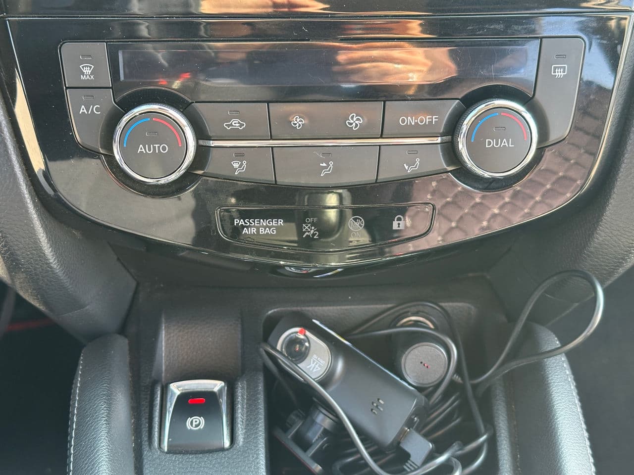 Nissan Qashqai 2015 — Миниатюра 10