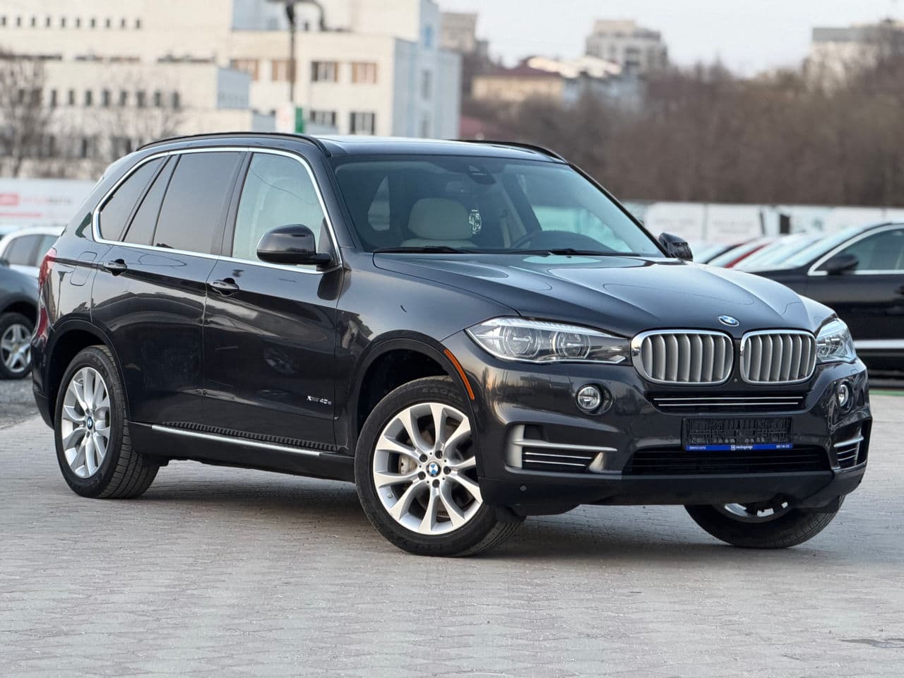 2015 BMW X5 4.0e — Miniatură 4