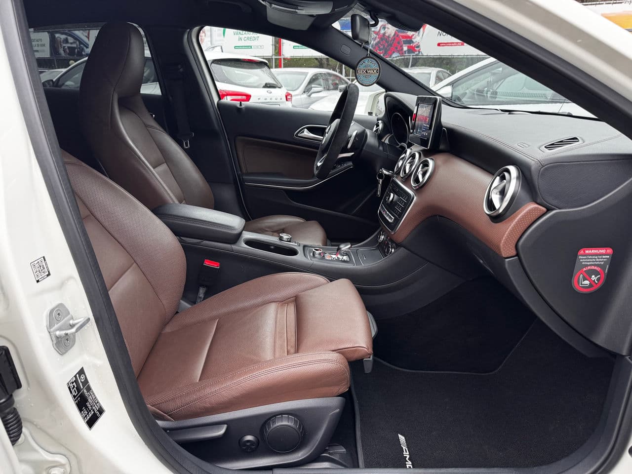 Mercedes A 45 AMG 2018 — Миниатюра 6