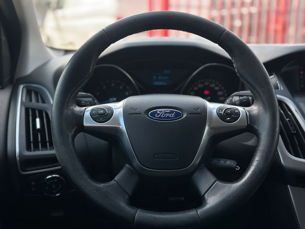 Ford Focus 2014 — Миниатюра 9