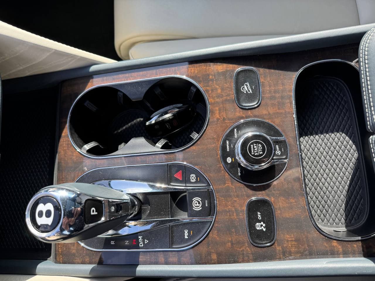 Bentley Bentayga 2018 — Миниатюра 18