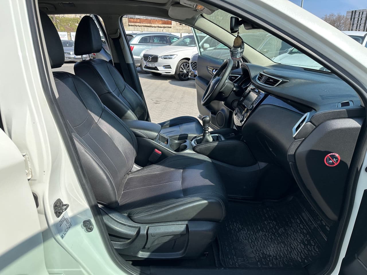 Nissan Qashqai 2015 — Миниатюра 15
