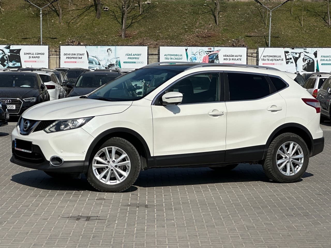 Nissan Qashqai 2015 — Миниатюра 2