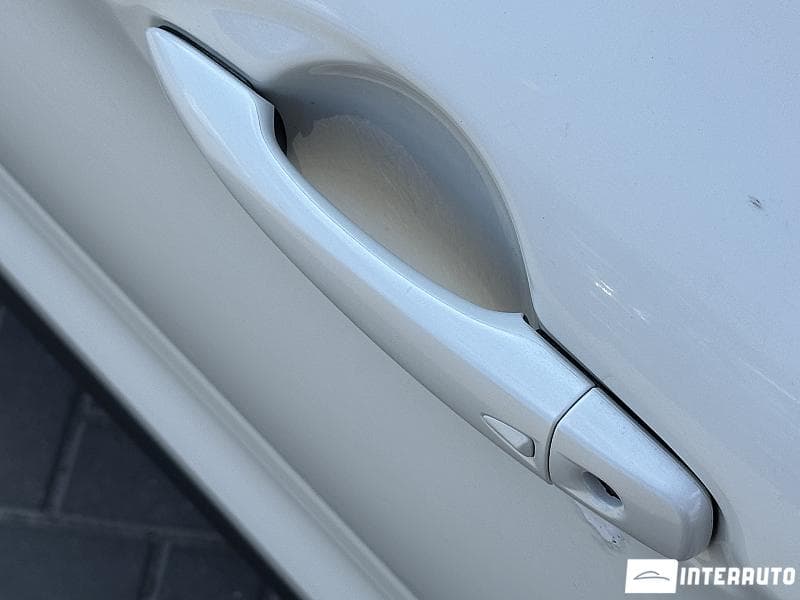 Nissan Qashqai 2015 — Миниатюра 17