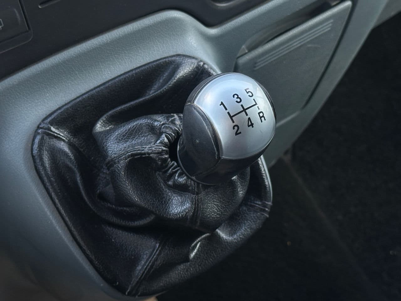 Ford Transit 2011 — Миниатюра 12