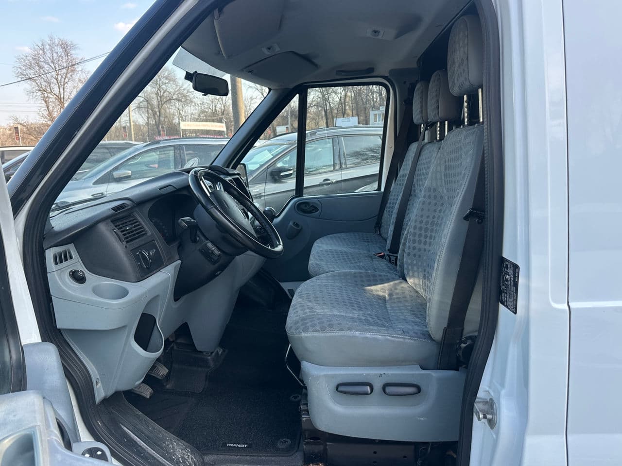 Ford Transit 2011 — Миниатюра 5