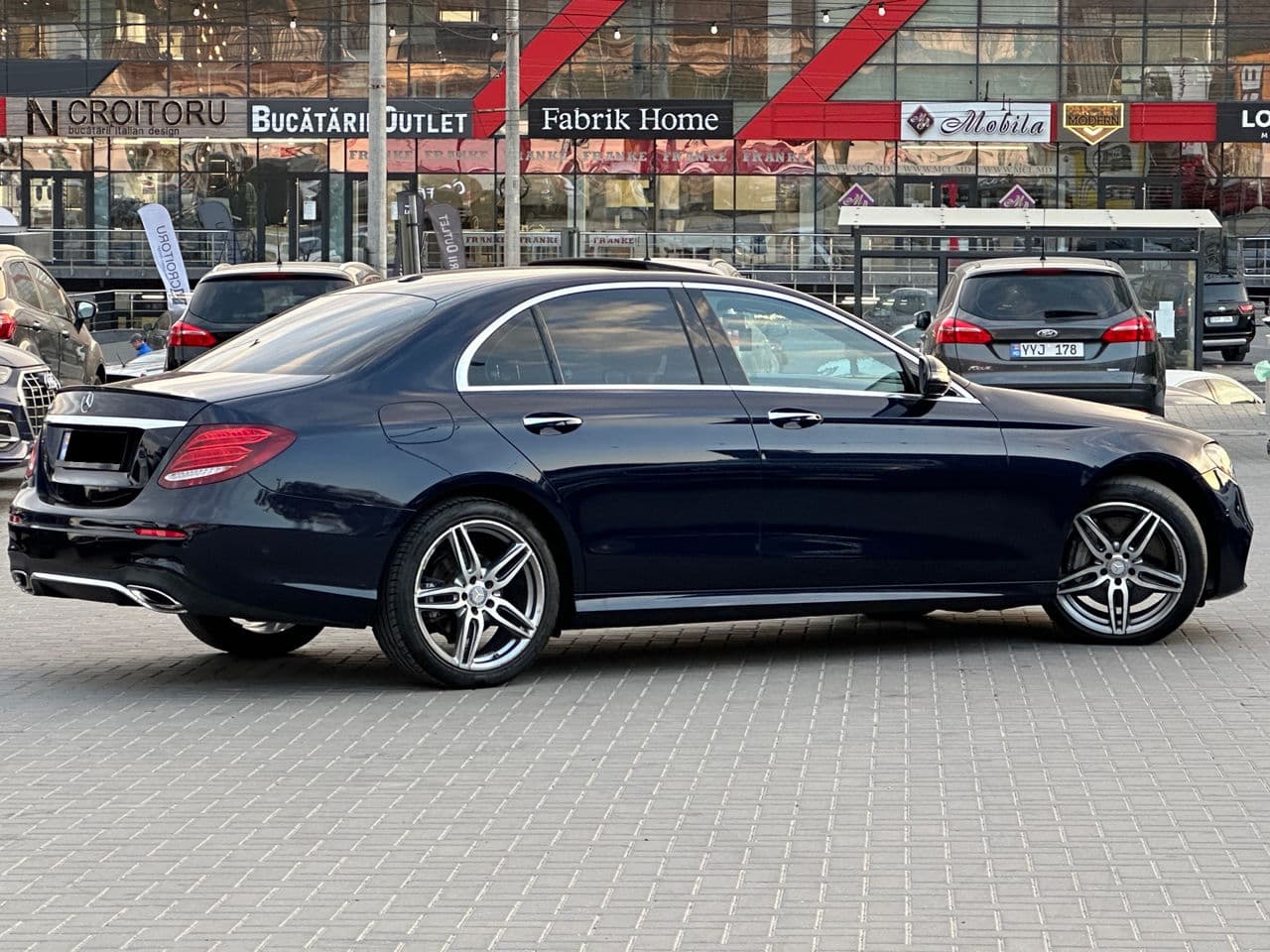 Mercedes E 300 2016 — Миниатюра 3