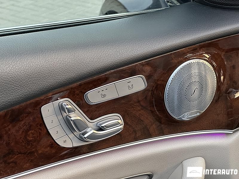 Mercedes E 300 2016 — Миниатюра 19