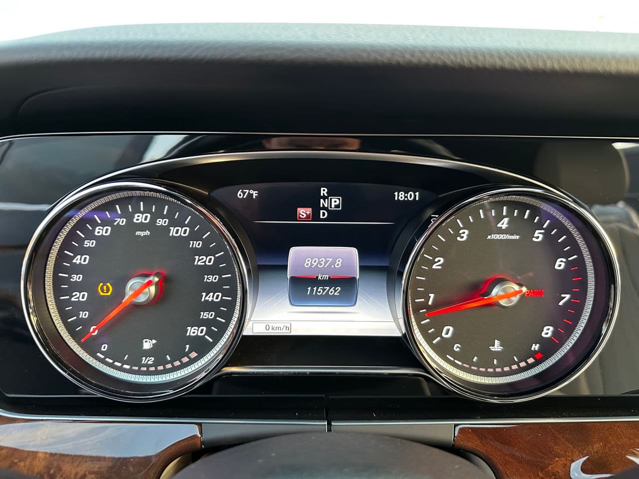 Mercedes E 300 2016 — Миниатюра 8