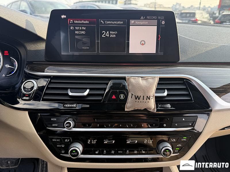 BMW 530 2018 — Миниатюра 10
