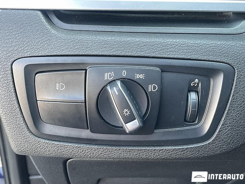 BMW X1 2.8i 2016 — Миниатюра 10