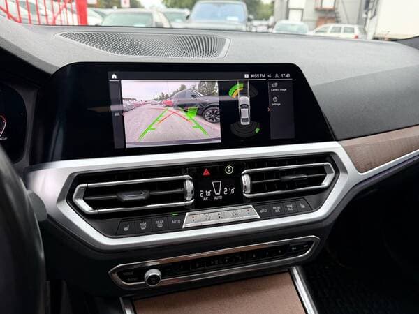 2019 BMW 330 — Miniatură 13