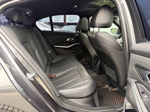 2019 BMW 330 — Miniatură 19